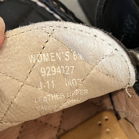 Sperry Top Sider Quilted‎ Black Leather Boat Shoes Womens Size 6 Preppy - Picture 10 of 10